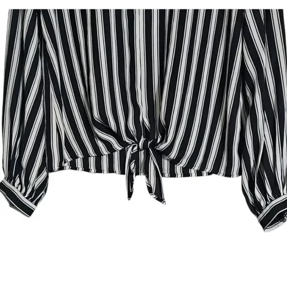 Express Top/Blouse Size S - Picture 4 of 4